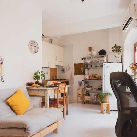 Love Tree Apartment Cagliari Esterno foto